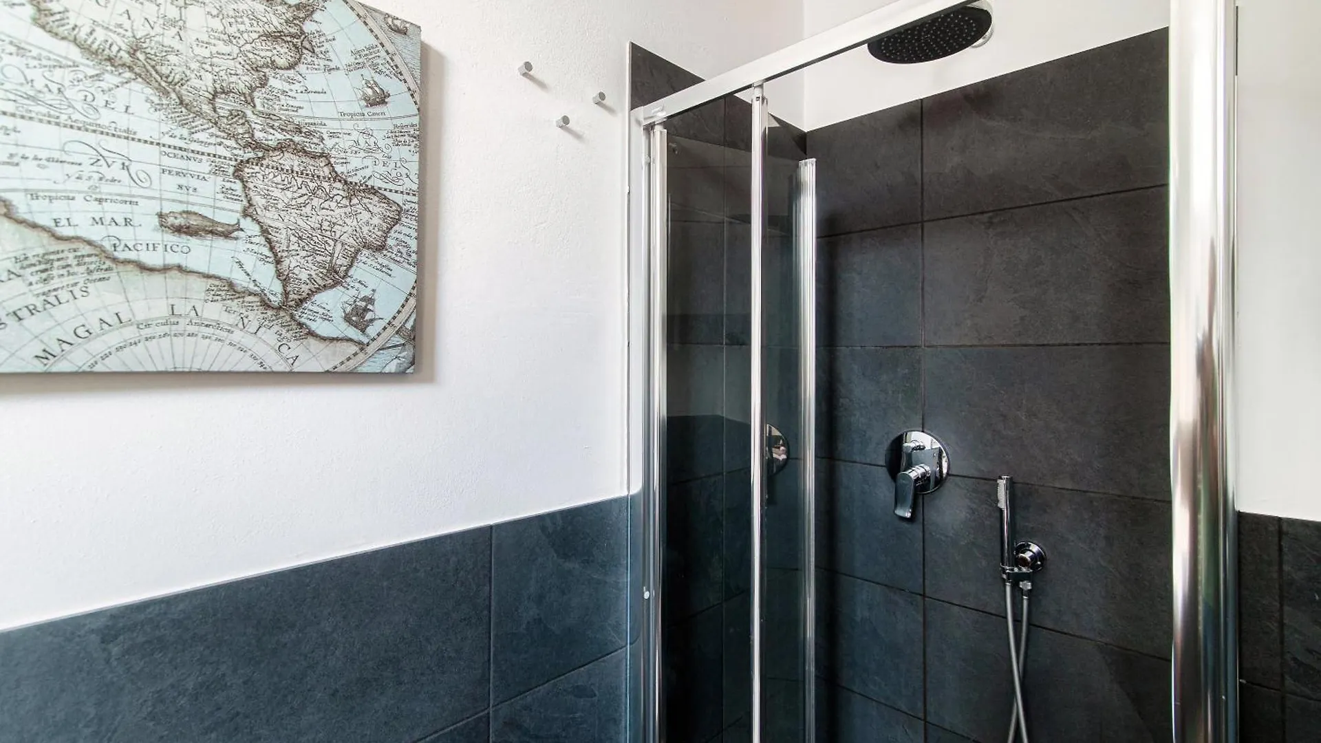 Rezzonico Suites - By Myhomeincomo Apartment