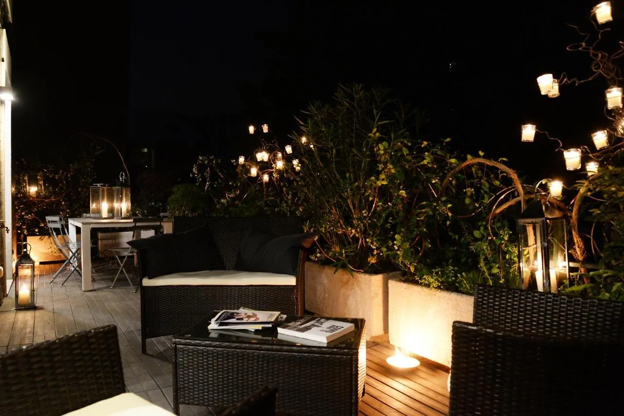 Lägenhet Rezzonico Suites - By Myhomeincomo